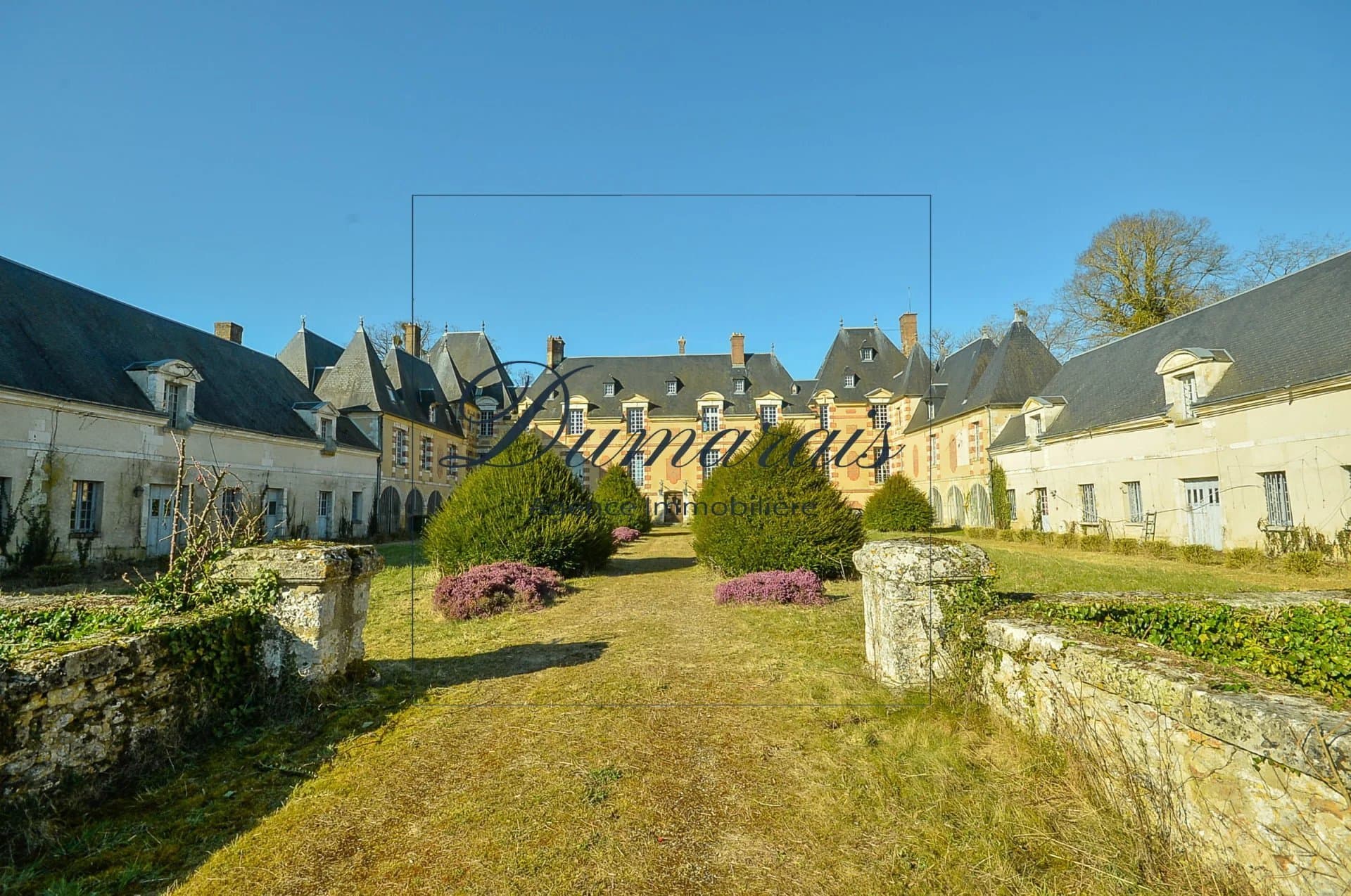 17th Century Castle Set Within A 21 Hectare Park 5