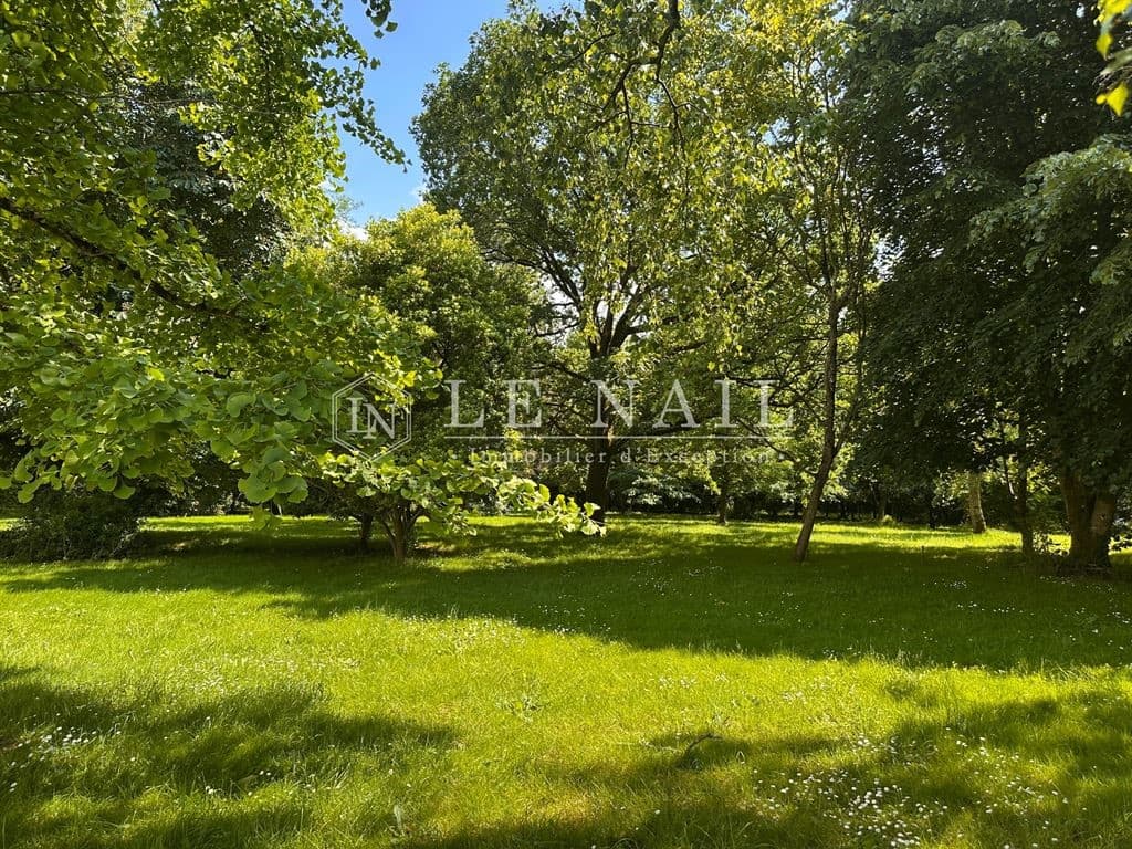 Château with 370 Sqm Living Space and 7 Bedrooms in Vendée 5