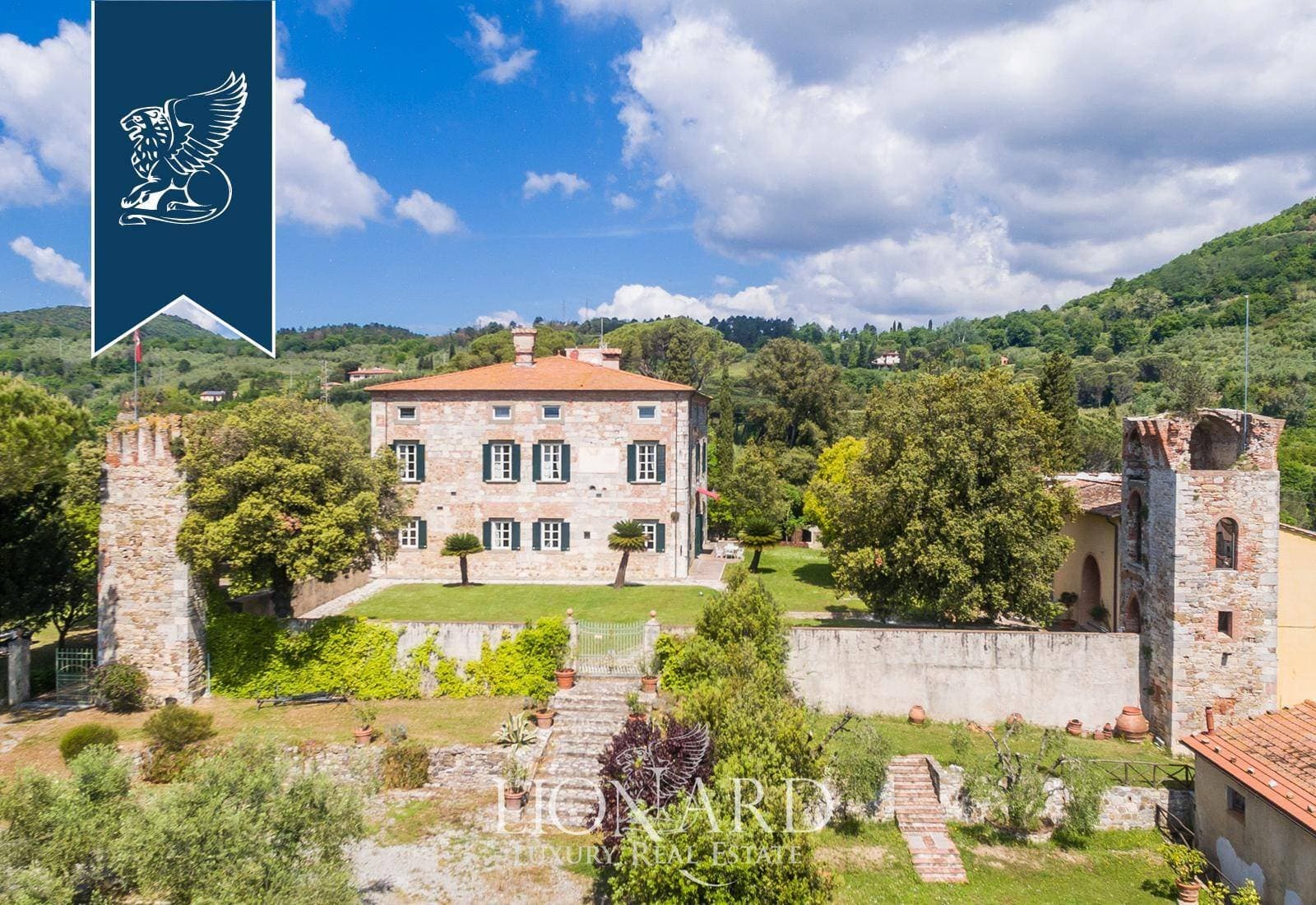 Elegant Historical Villa Near Pisa 2