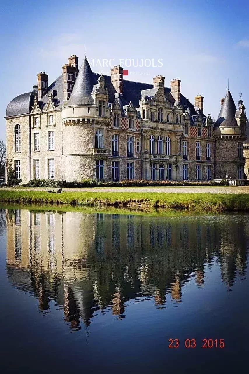 Magnificent Castle With 56 Rooms In Auneau-Bleury-Saint-Symphorien 5