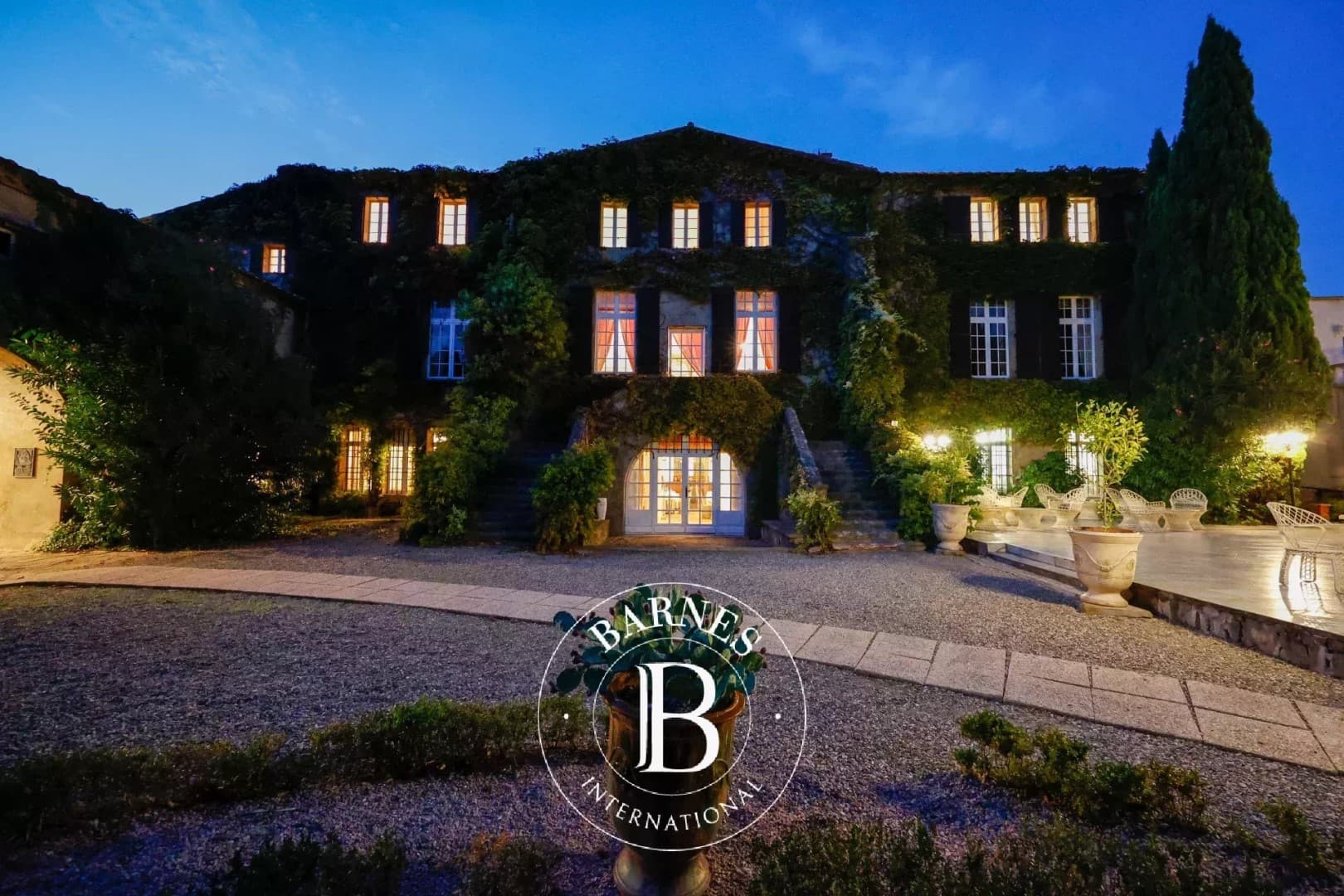 Strategic Château Near Carcassonne With 3500 Sqm Usable Space 2