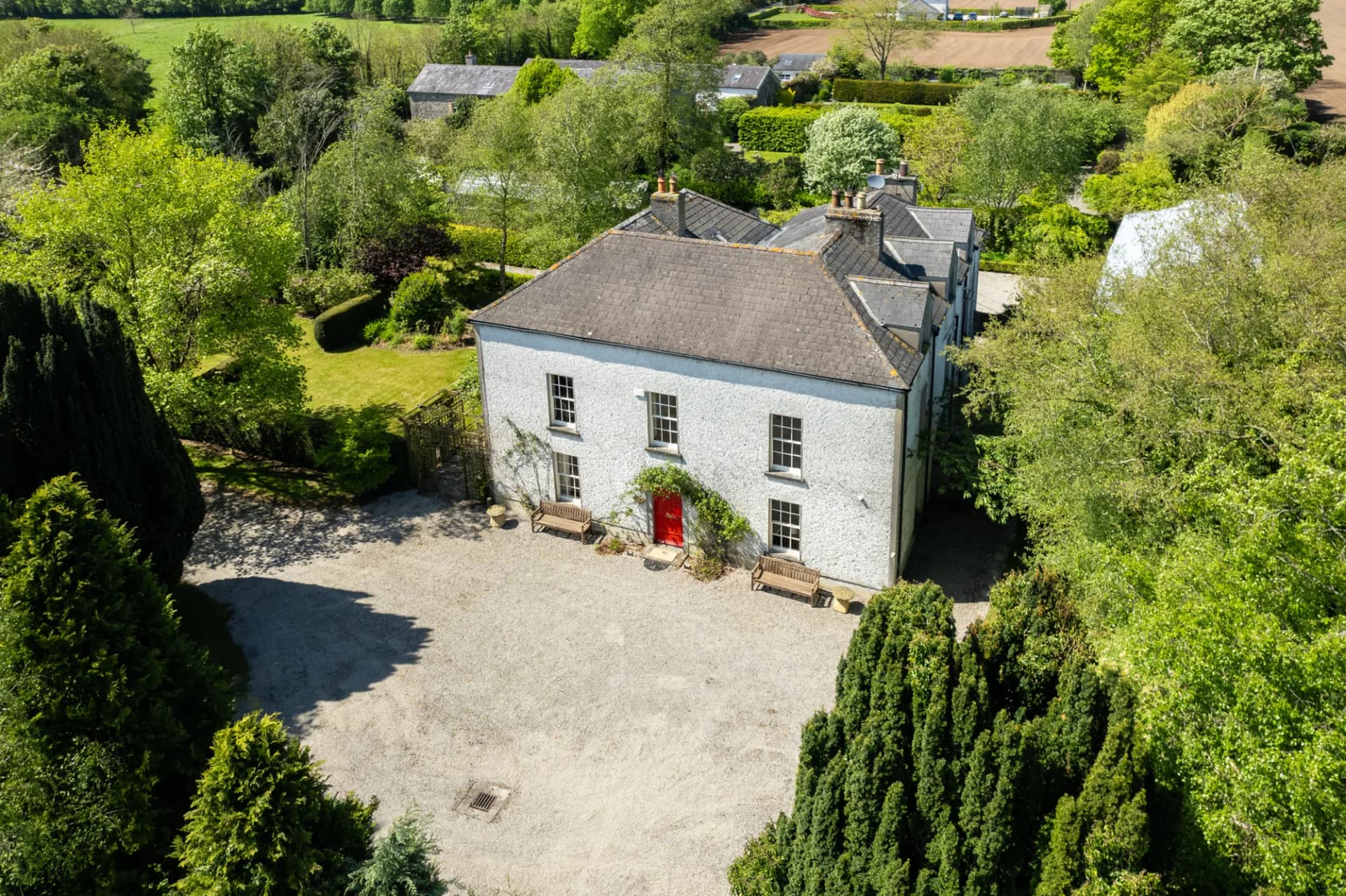 Exquisite Late 18th Century Georgian Residence With Landscaped Gardens 4