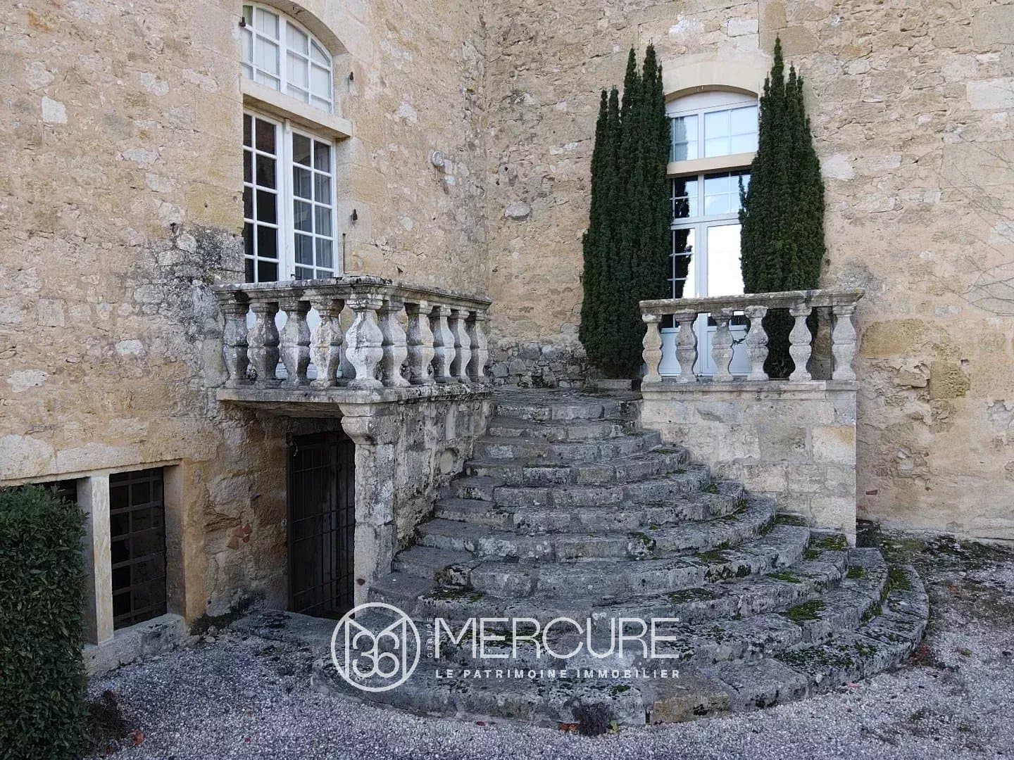17th Century Château With Pool And Outbuildings In 19 Hectares 5