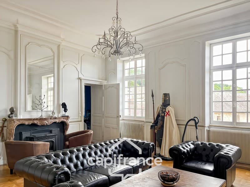 Restored 17th Century Castle With Jacuzzi And Sauna 5