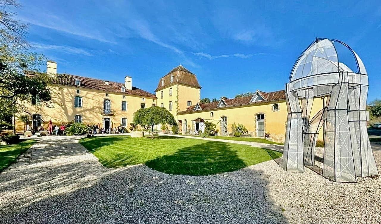 Stunning Château With 26 Bedrooms And Panoramic Views Of The Pyrenees 5