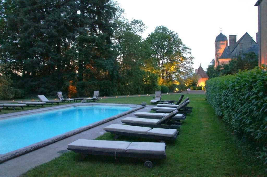 Historic Château With Stunning Gardens And Defence Tower In Burgundy 3