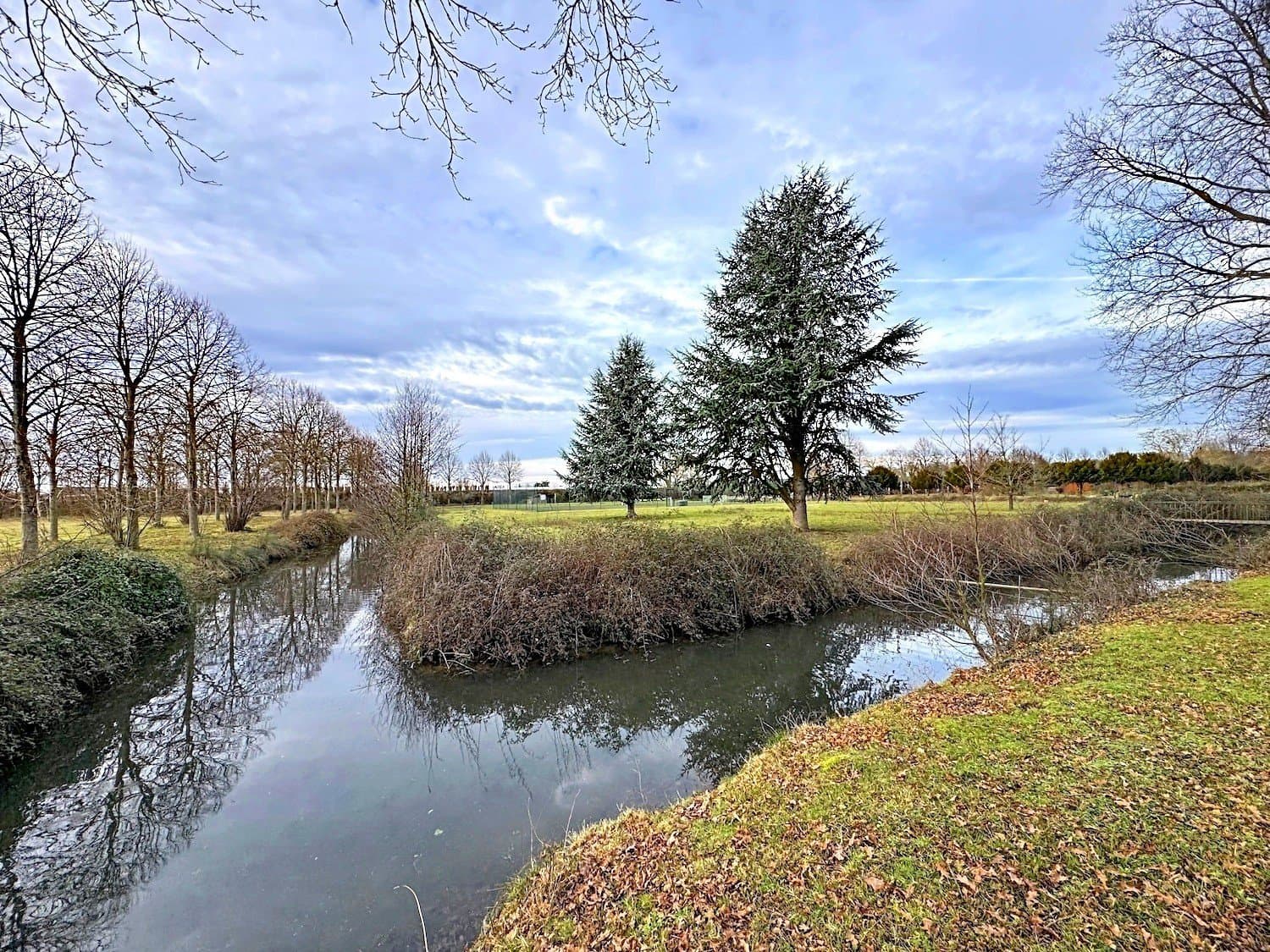 Château With Indoor Pool, Pigeon House, And Tennis Court On 4.8 Hectares 3