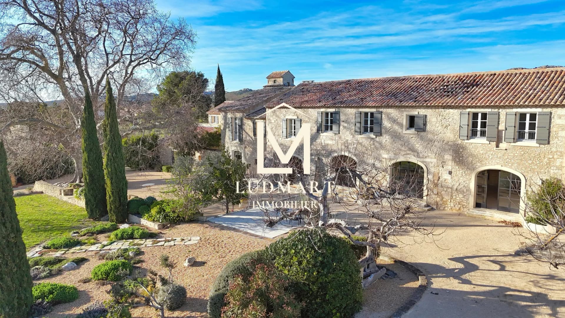 Exceptional Farmhouse With 1300 Sqm Living Space And Panoramic Views 5