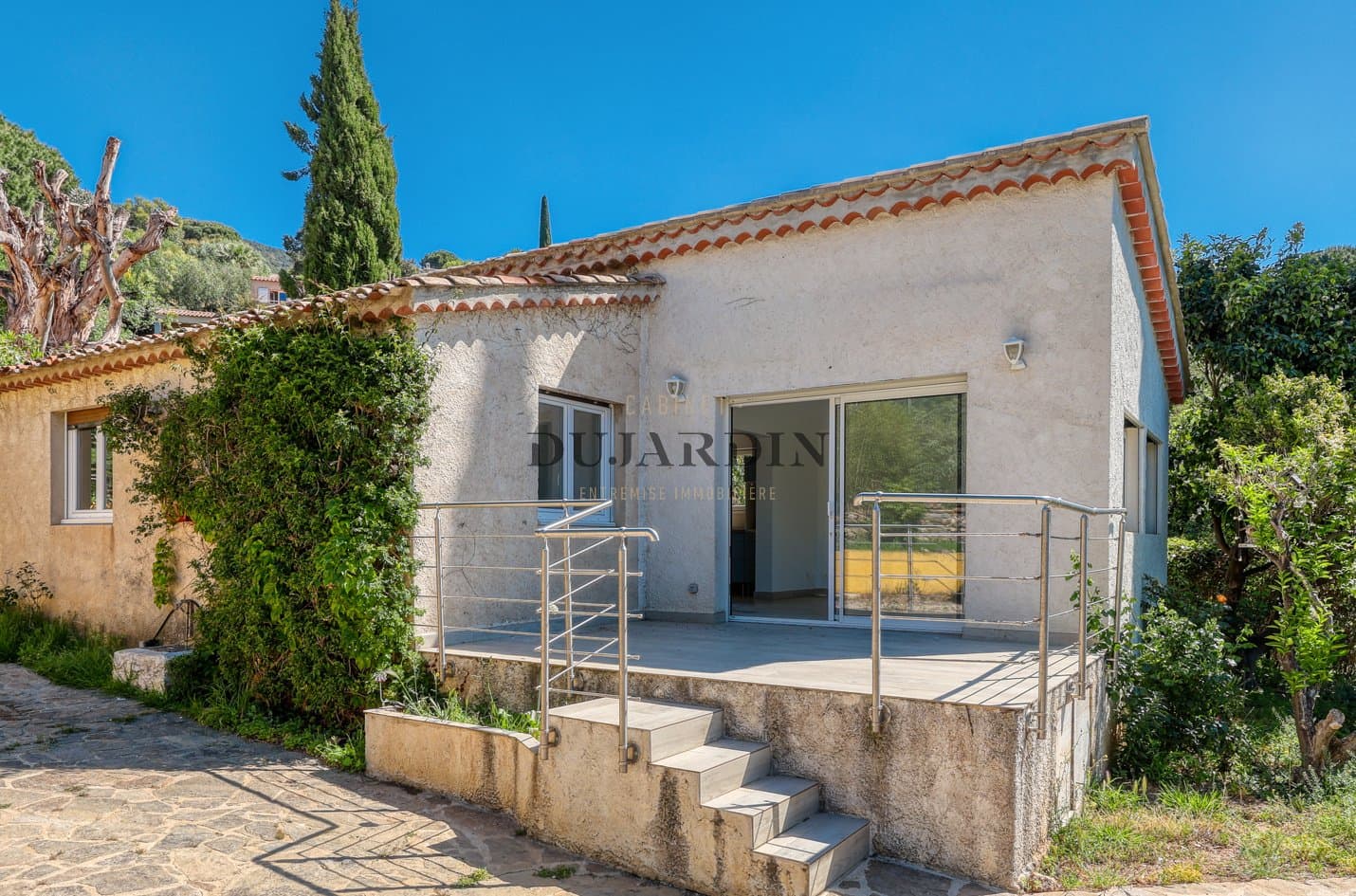 Spacious Villa With Sea View And Independent Apartment Near The Beach 2