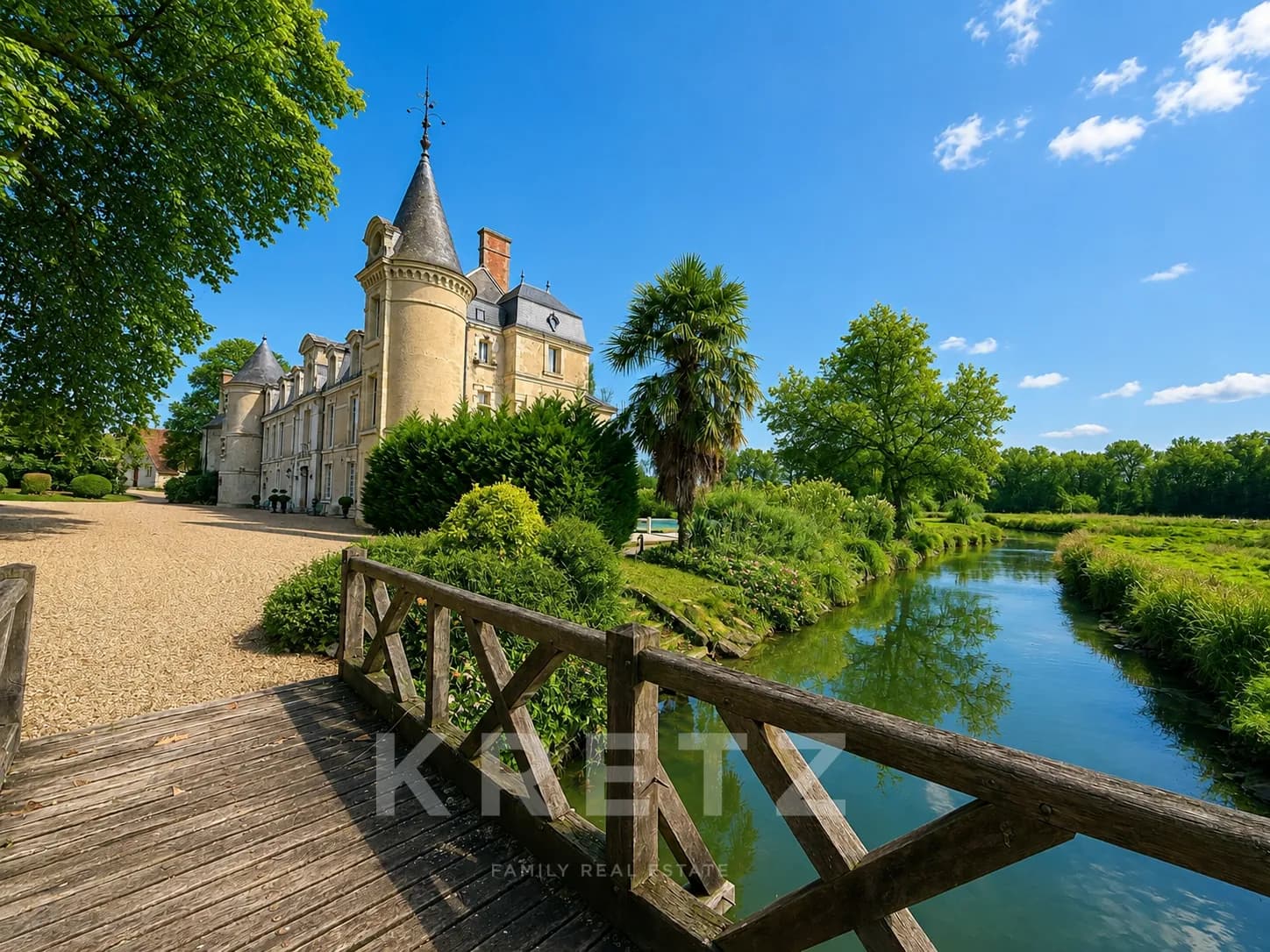 19th Century Château With Extensive Grounds, Pool, Tennis Court And Outbuildings