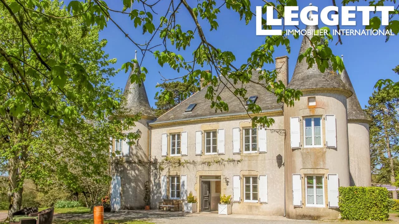 Restored 19th Century Château With In-Ground Pool And Independent Gites