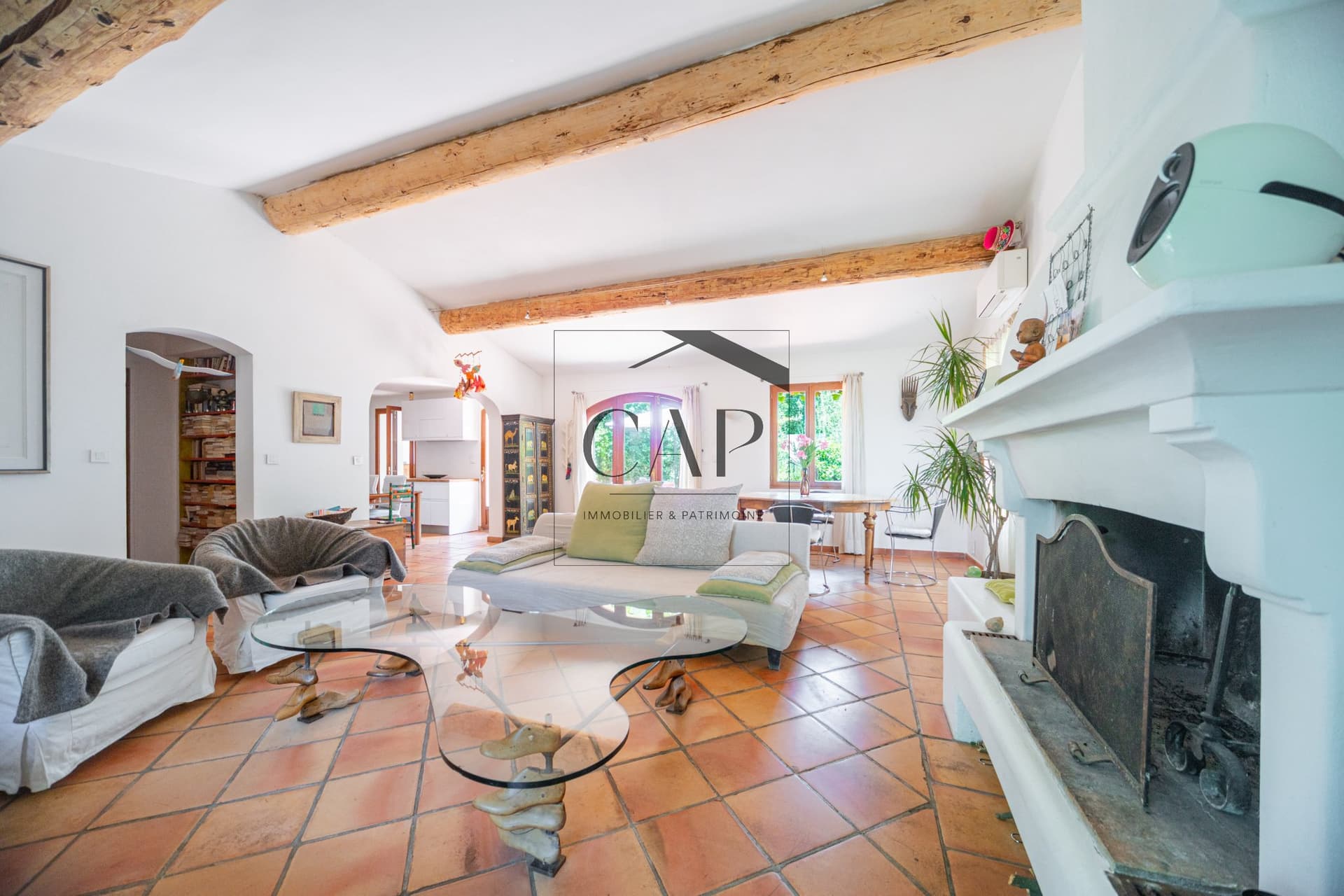 Exceptional Property With 6 Bedrooms And Swimming Pool Near Aix-en-Provence 5