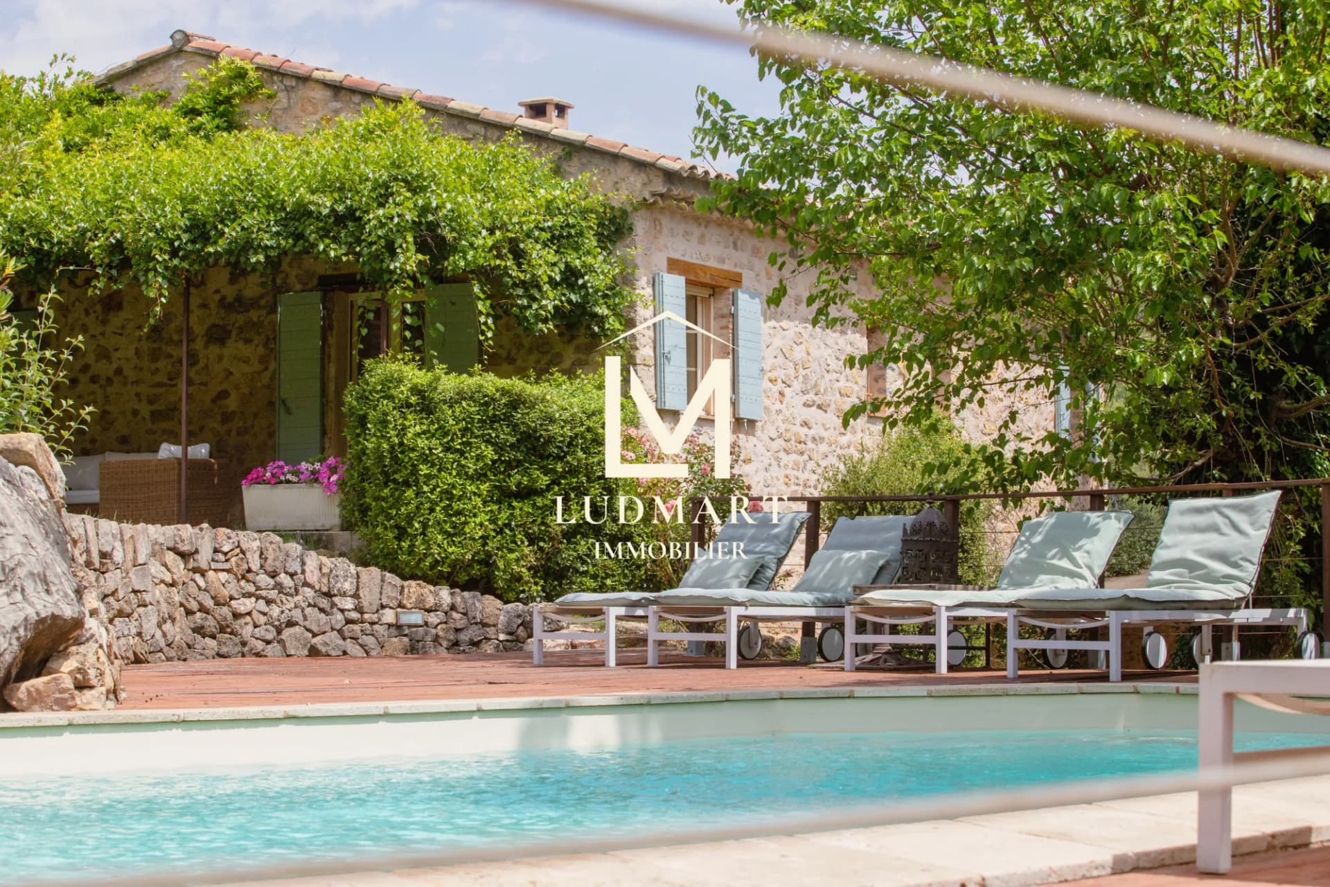 Charming Wine And Olive Oil Estate With 5 Bedrooms In Provence