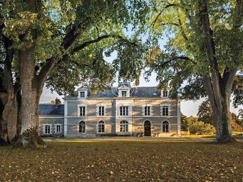 Stunning 19th Century Castle With River Views And Expansive Grounds — in France