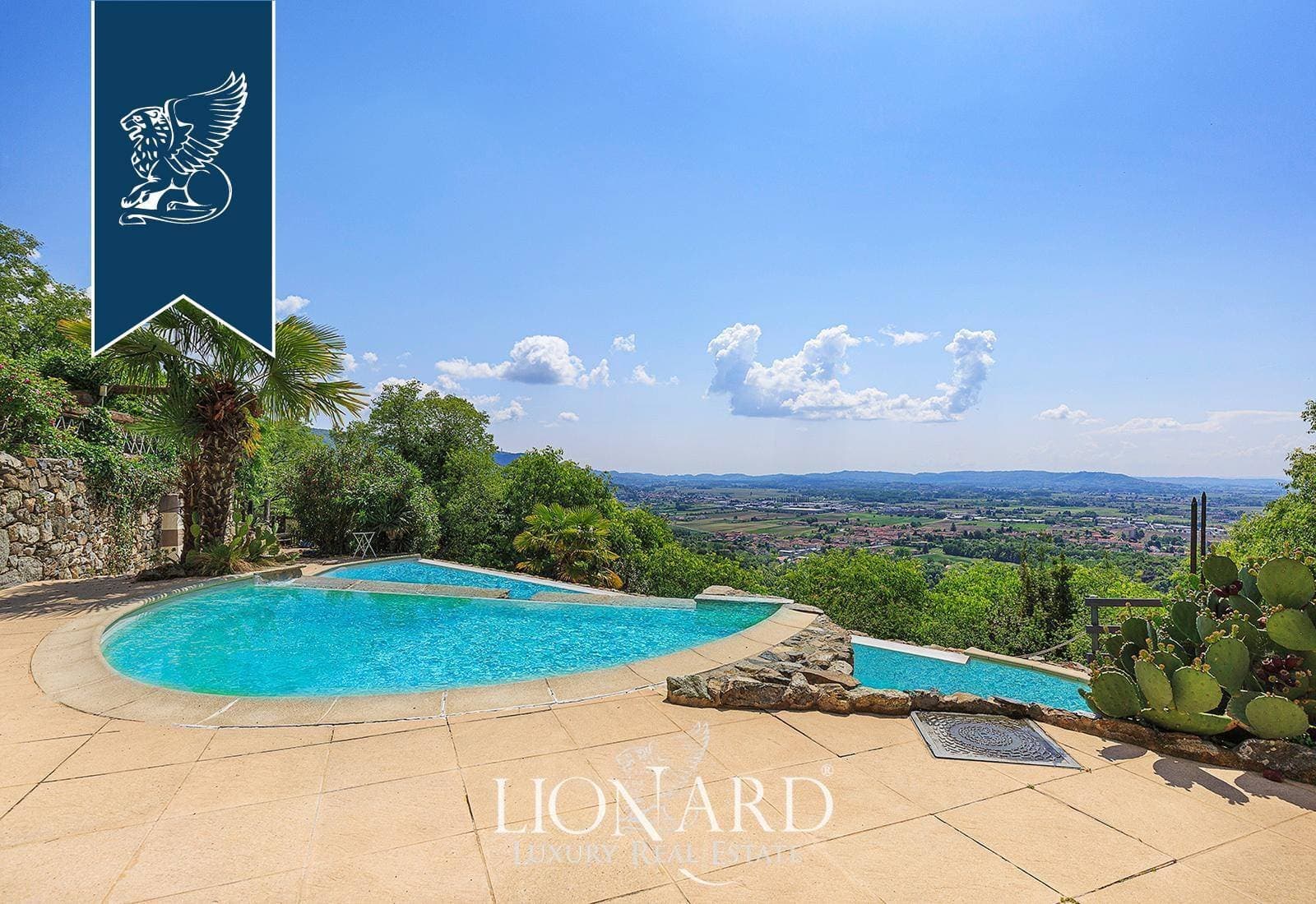 Restored 17th Century Castle With Panoramic Park And Infinity Pool — in Piedmont, Italy