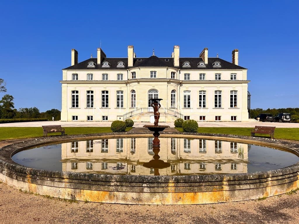 Elegant Château with Equestrian Facilities and Stunning River Views