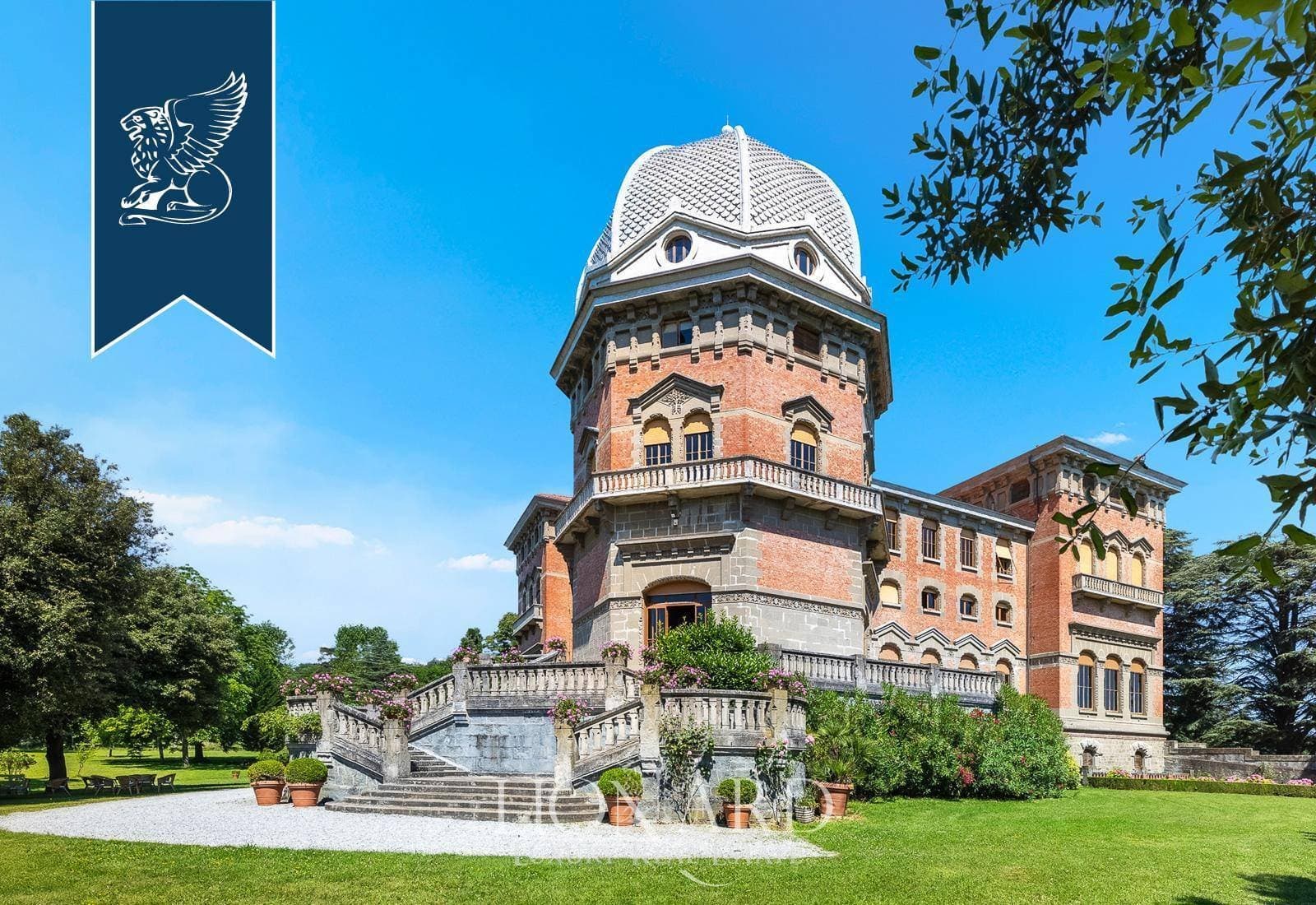 Majestic Art Nouveau Castle With 100 Hectare Park 3