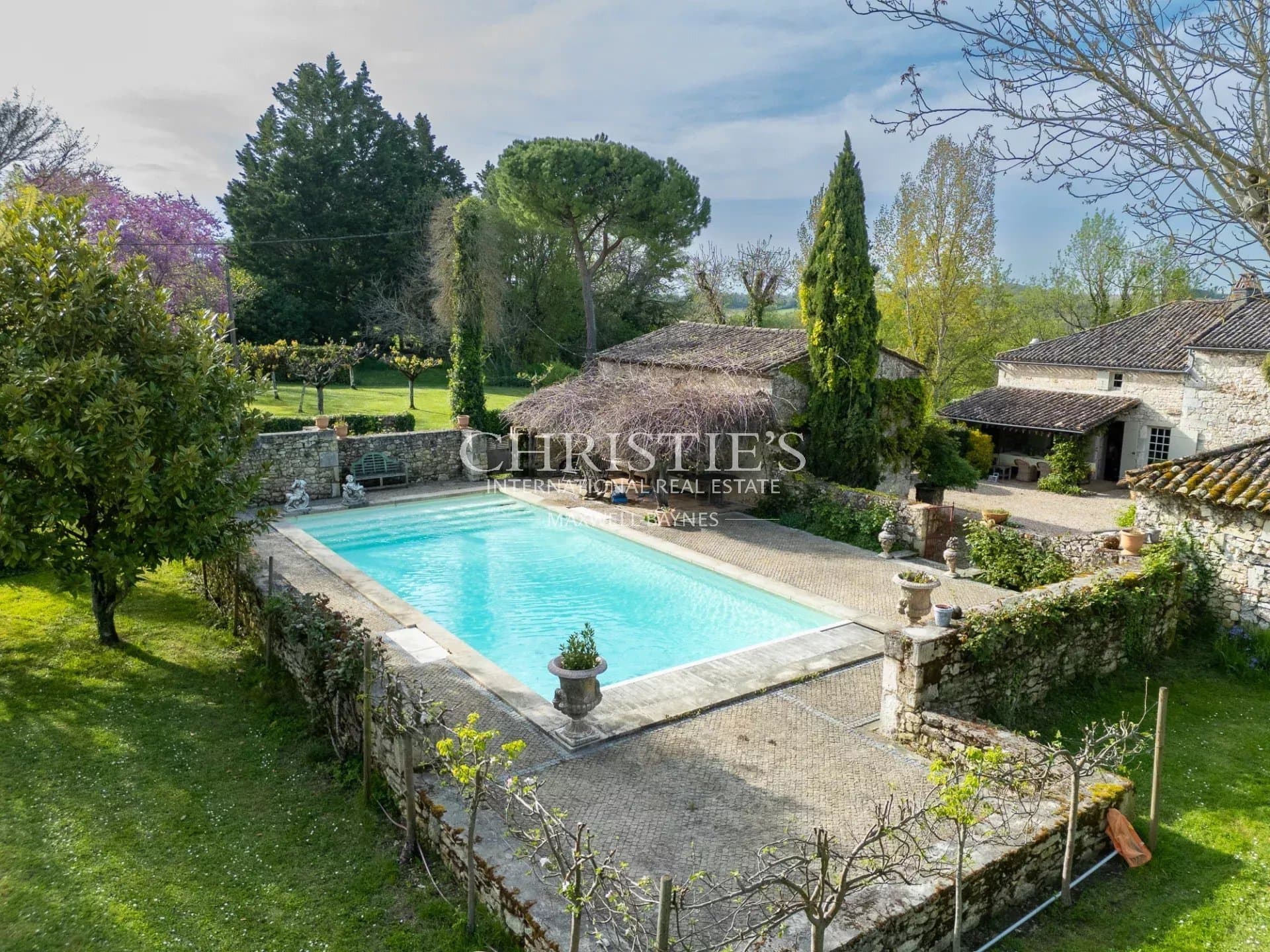 Charming House With Pool And Former Priory In West Dordogne 4