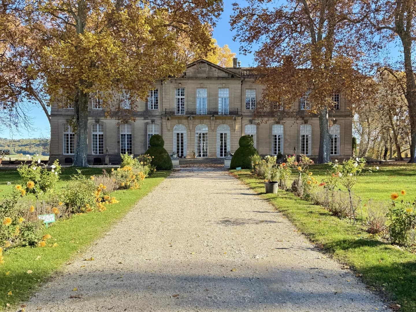Castles for sale in Aix-en-Provence