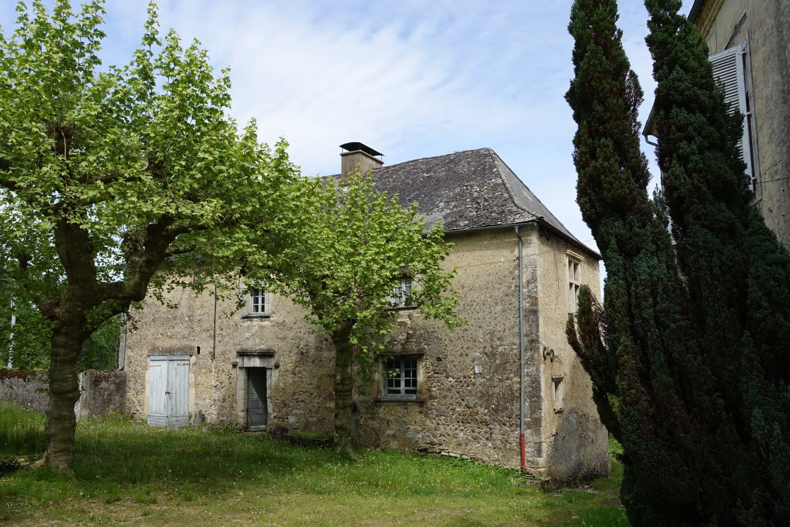 Charming 19th Century Castle with 10 Rooms 4