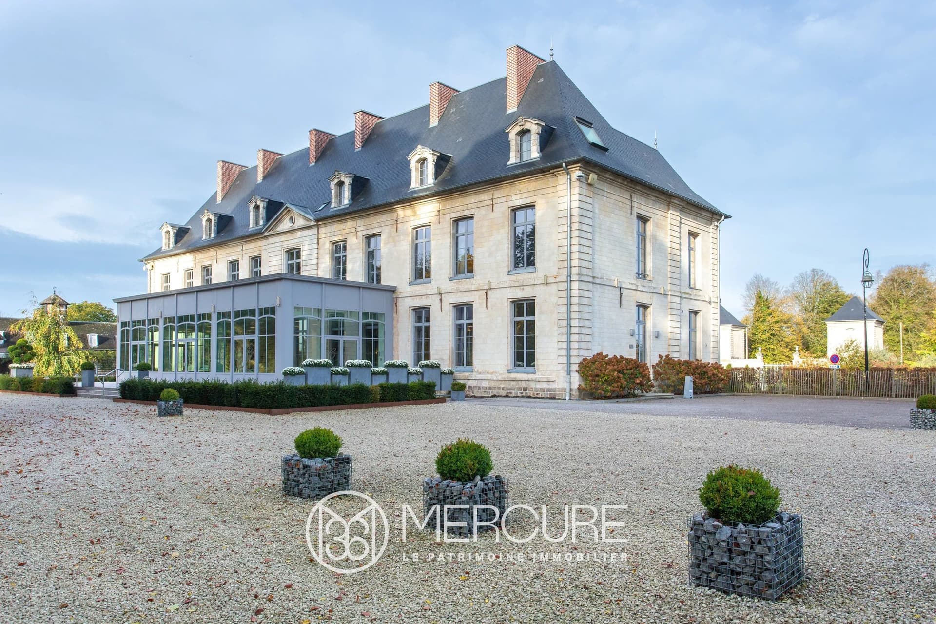 Restored 18th Century Château With 10 Bedrooms And 11 Hectares Of Park — Château for sale in Hauts-de-France, France