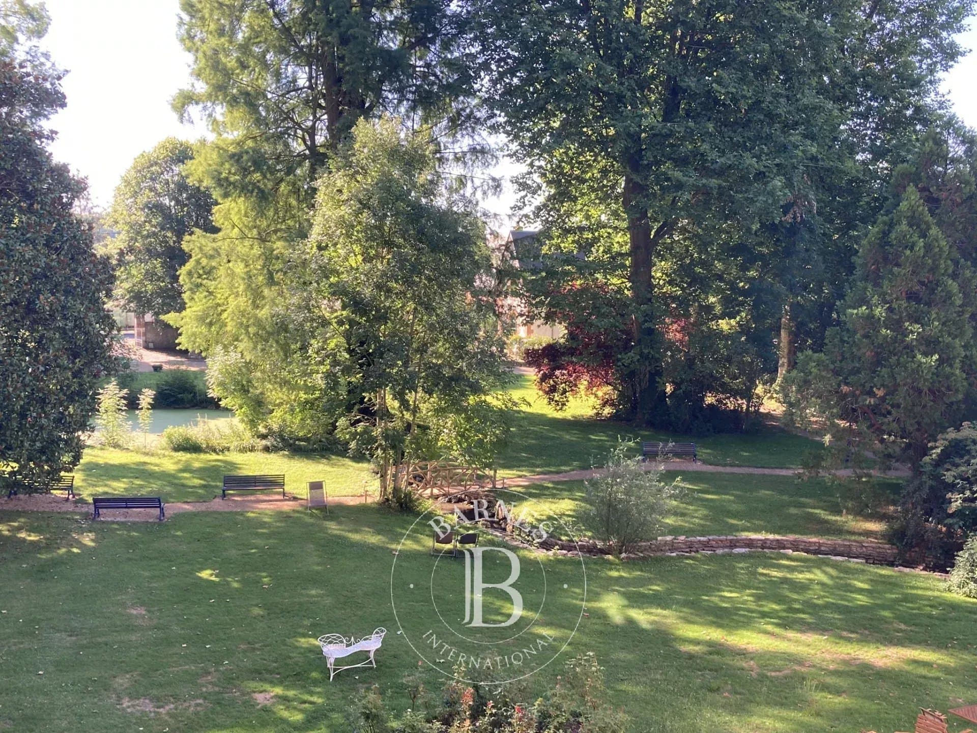 Elegant 19th Century Mansion With Caretaker’s House And Guest House 5