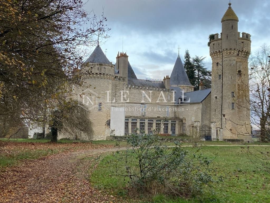 Historic 13th And 15th Century Castle With Extensive Grounds 5