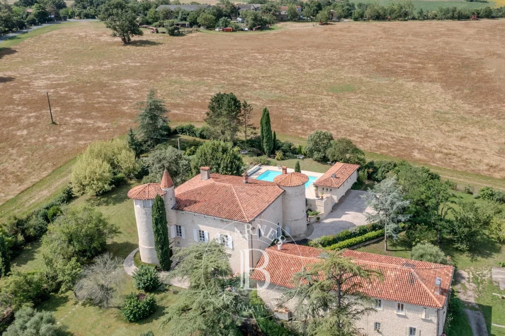 Historic Château With Pool And Landscaped Grounds Near Albi 2