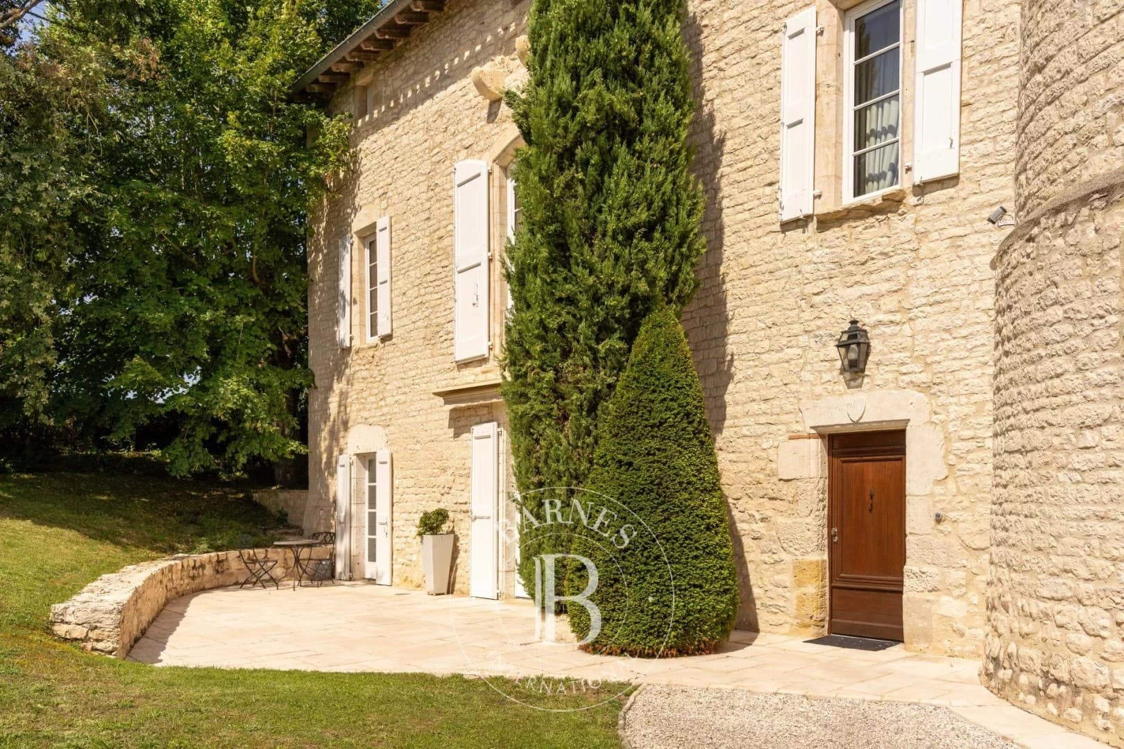 Historic Château With Pool And Landscaped Grounds Near Albi 4