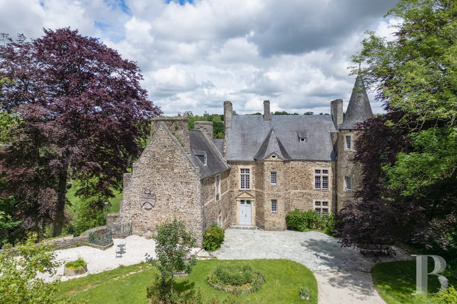 Historic Château Overlooking the Vire River 2