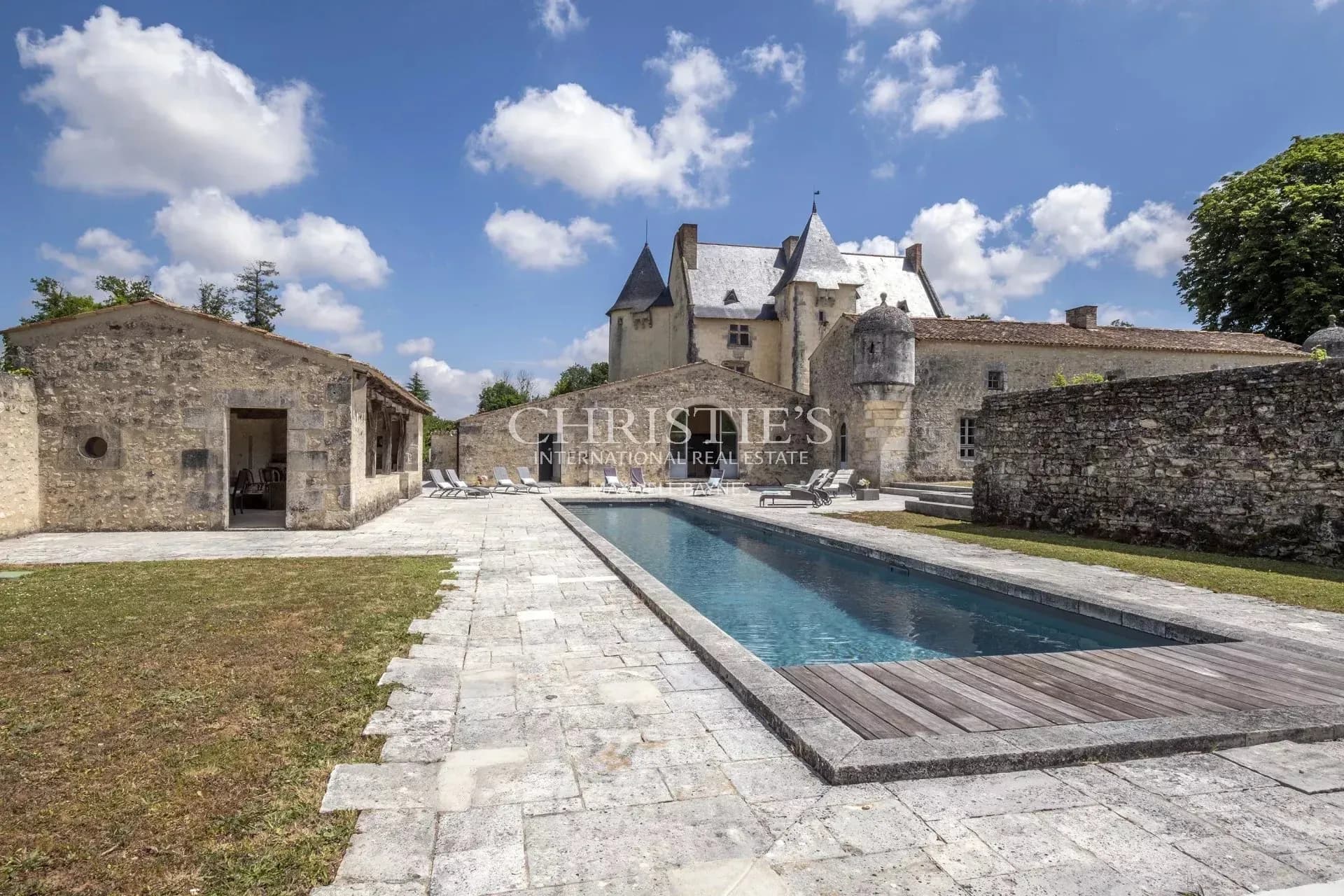 Historic 15th Century Château With 93 Hectares Of Private Land 2