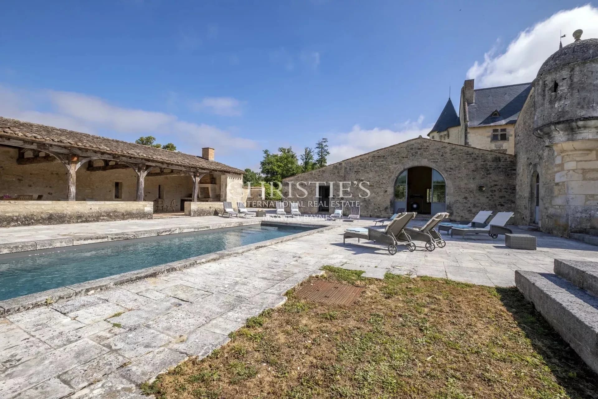 Historic 15th Century Château With 93 Hectares Of Private Land 3