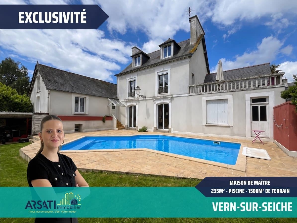 Château Style Character House With Pool And 6 Bedrooms
