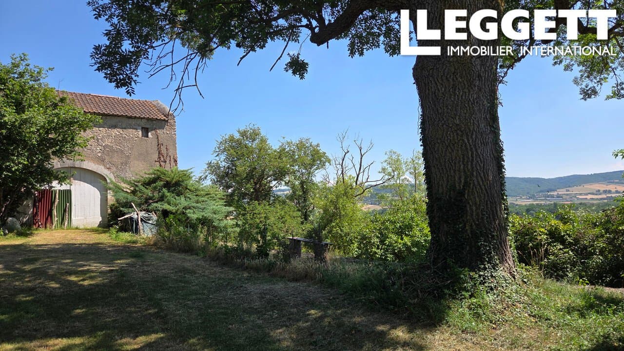Historic 13th Century Château With Dovecote, Chapel, And Expansive Grounds 4