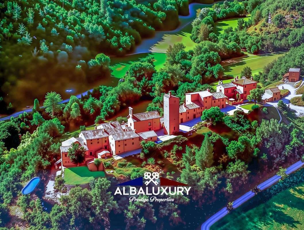 Enchanting Castle Luxury Farmhouse With Nine Guest Rooms 3
