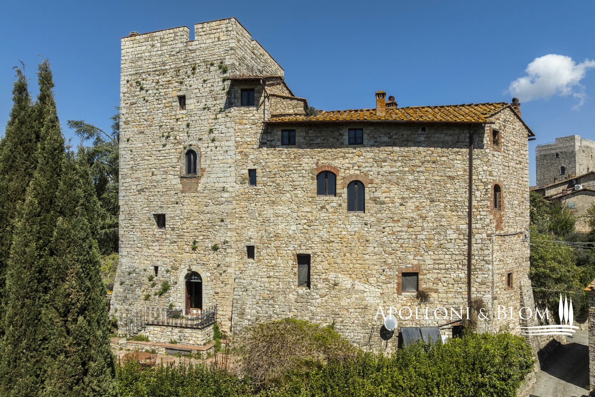 Historic Castle With Tower, Guest Cottage, And Art Studio In Chianti 3