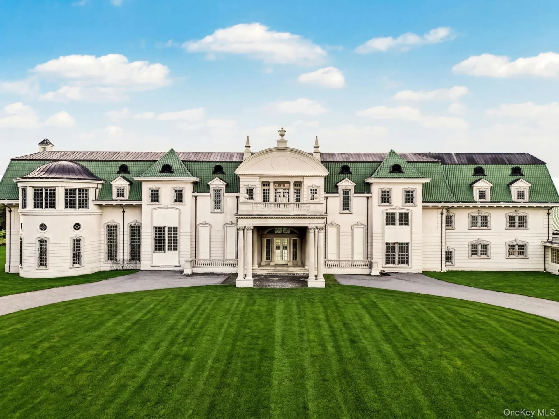 Legendary Gilded Age Estate Set On Over 100 Acres 2