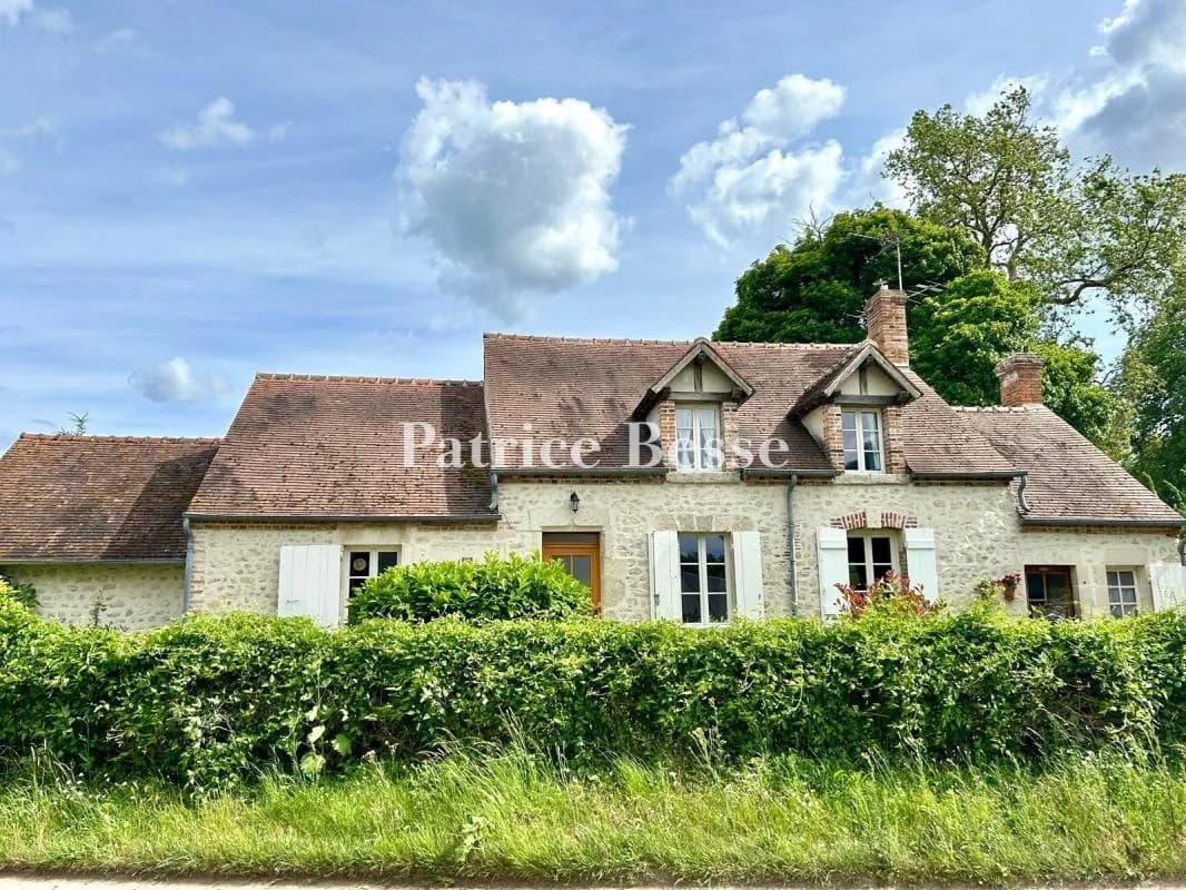 Restoration Opportunity: Louis XIII Style Château With 350 Hectares Of Land 3