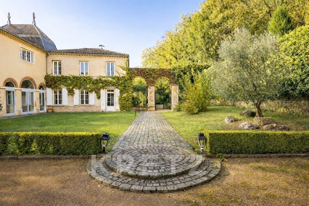 Restored 18th Century Château With Indoor Pool And Guest House — Château for sale in France