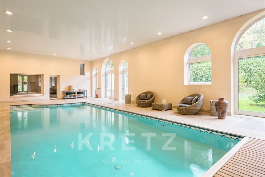 Restored 18th Century Château With Indoor Pool And Guest House