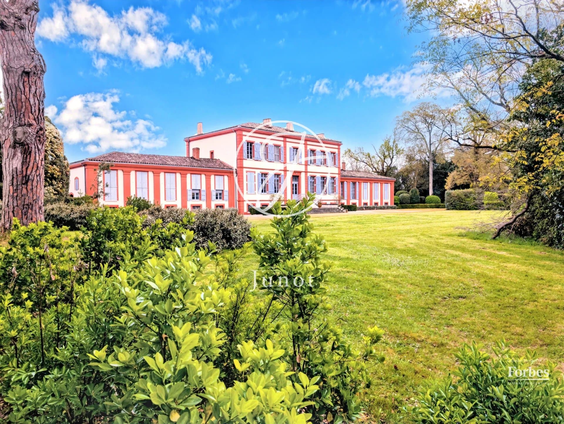 Elegant 19th Century Château With Pool And Tennis Court Near Toulouse 4