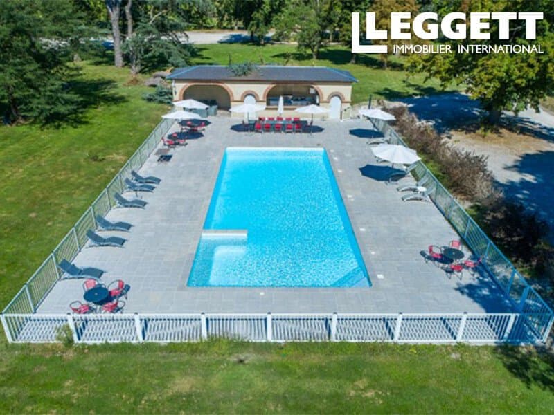 Majestic 19th Century Château With Extensive Amenities Near Toulouse 4