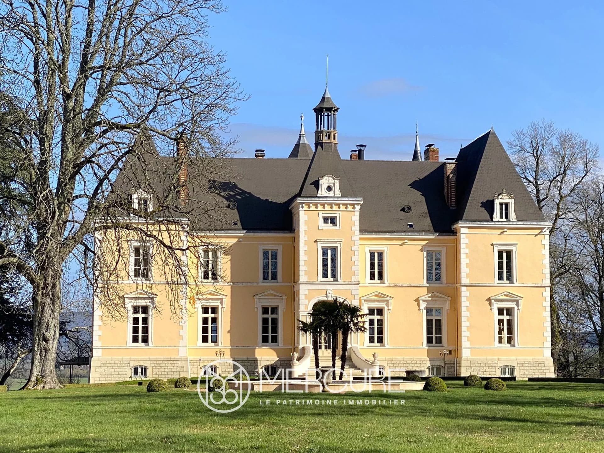 Fully Renovated 19th Century Château With Equestrian Area And Landscaped Park 2