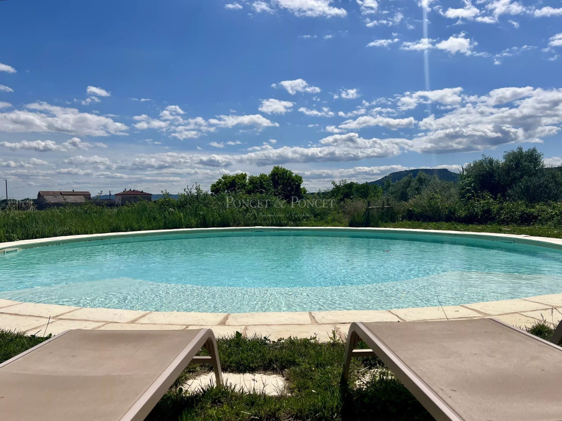 Historic 17th Century Château With Riverside Mill And Swimming Pool 3