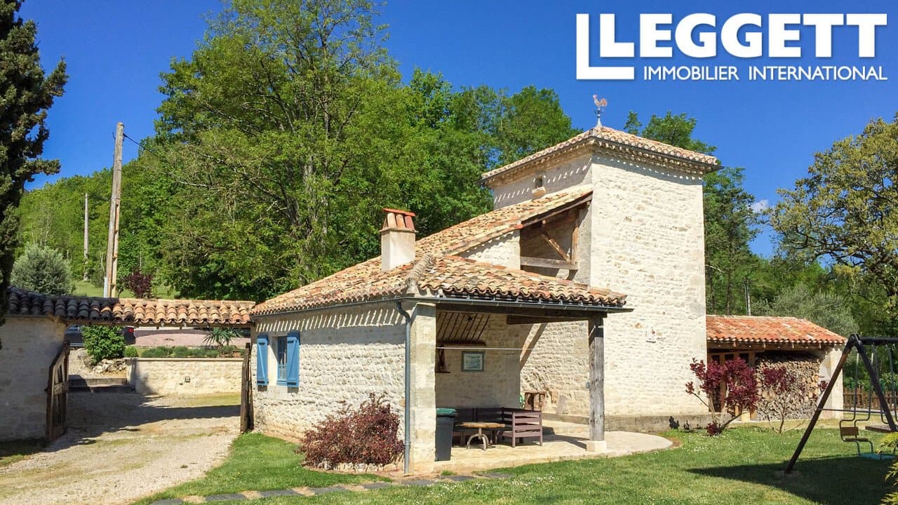 Exceptional Renovated Château With Guest House, Pool And Stunning Views 5