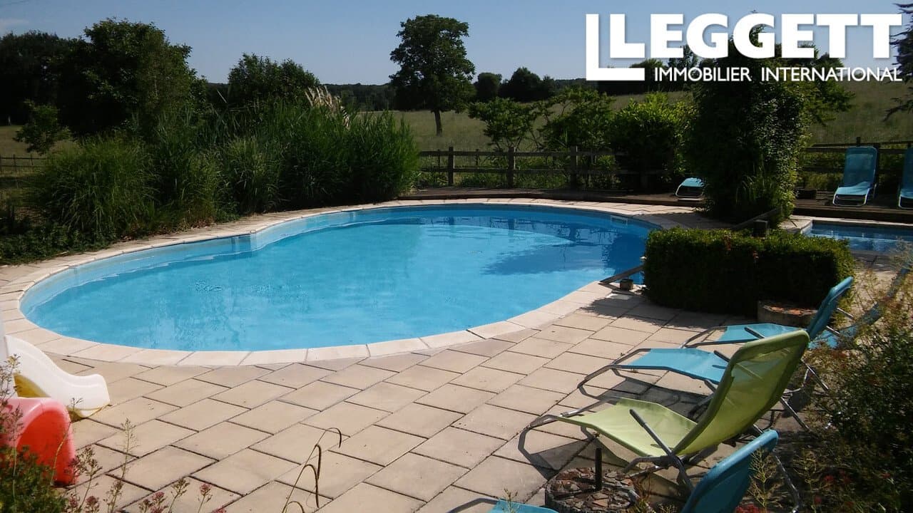 Versatile Property With Owners Accommodation And 5 Gîtes In The Loire Valley 3