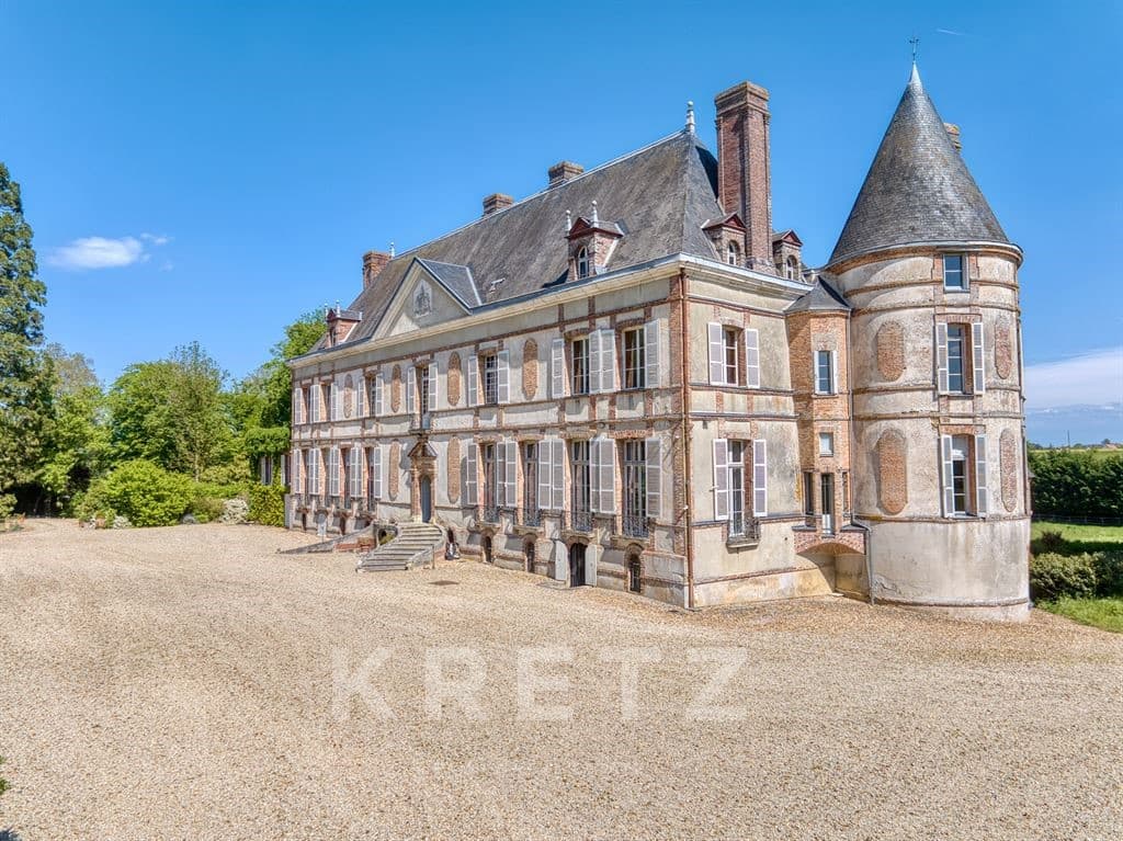 Exceptional Louis XIII Château Set Within 158 Hectares 4