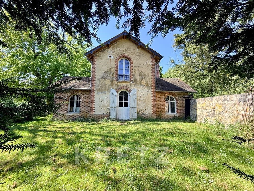 Exceptional Louis XIII Château Set Within 158 Hectares 5