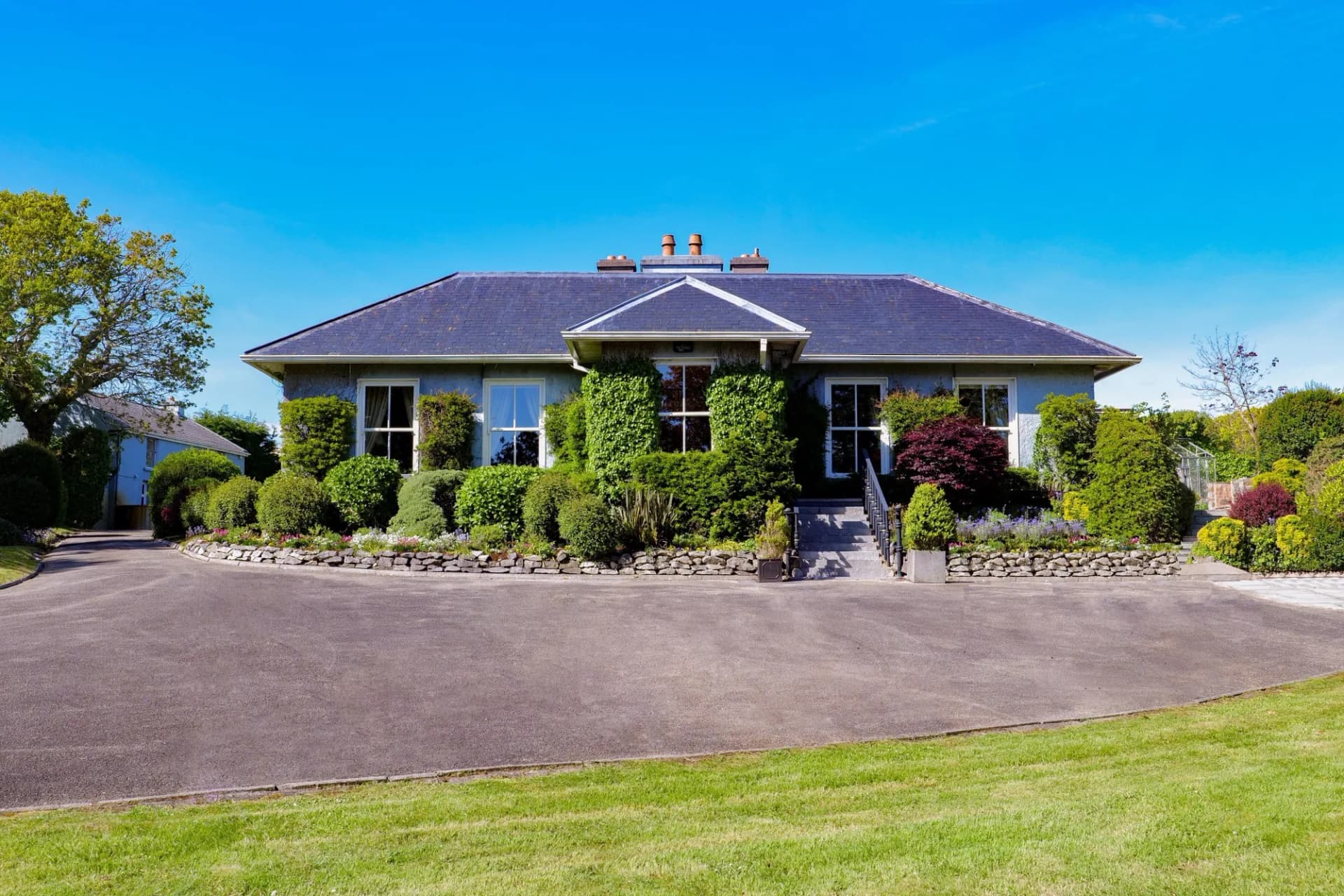 Impressive Late Georgian House with Mature Gardens in Galway