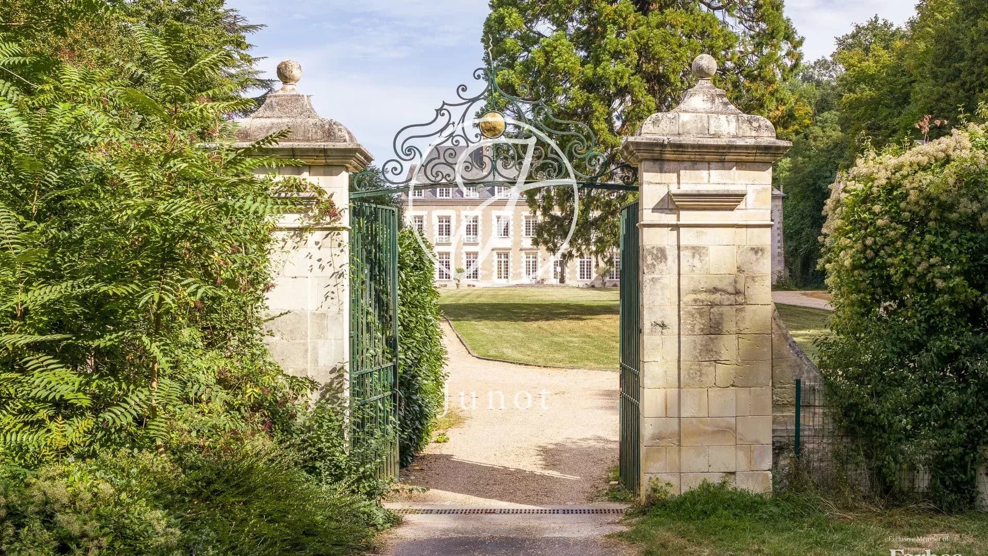 Magnificent 17th Century Château Overlooking Touraine Village